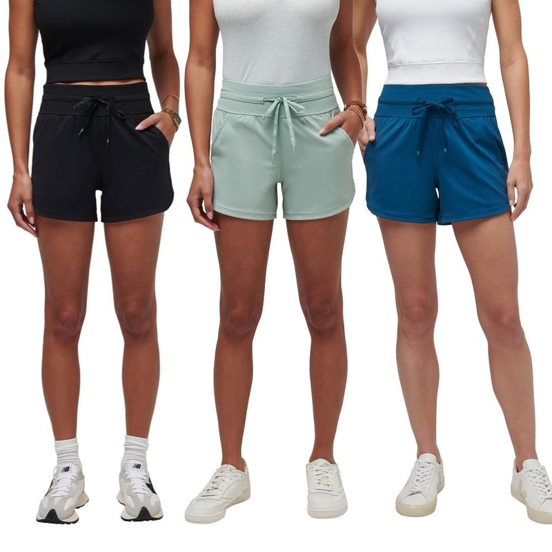 TravisMathew Women’s Moveknit Tie Short 24 BLACK S